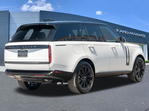 New 2026 Land Rover Range Rover SE AWD/4WD image 4