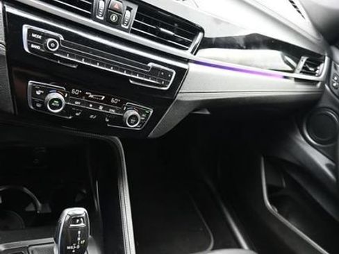 Used 2022 BMW X2 sDrive28i w/ Convenience Package FWD image 17