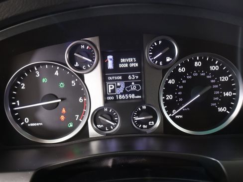 Used 2015 Lexus LX 570 4WD image 4