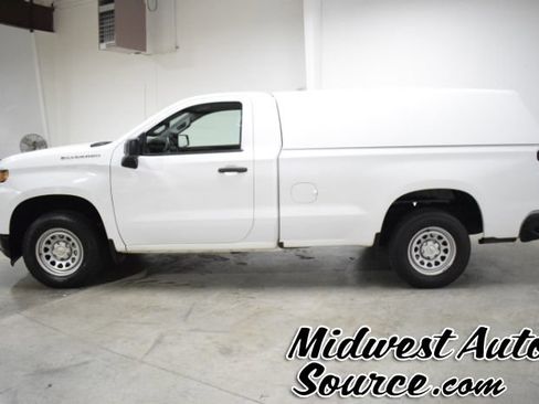 Used 2020 Chevrolet Silverado 1500 W/T image 2