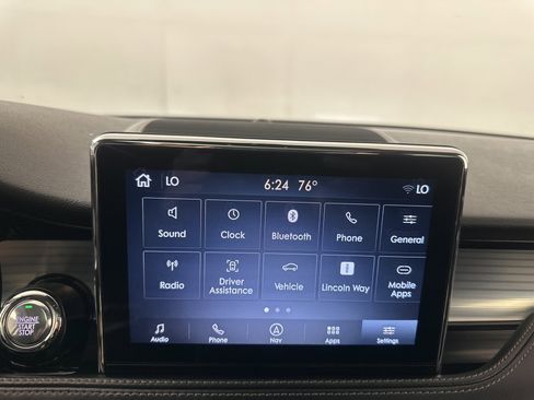 Used 2021 Lincoln Corsair AWD w/ Premium Package image 19