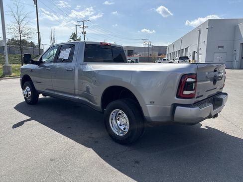 Certified 2024 RAM 3500 Laramie w/ Night Edition image 7