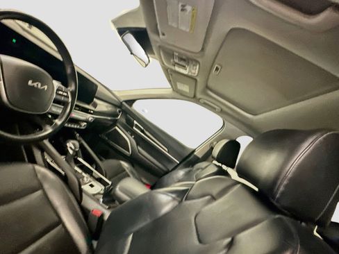 Used 2025 Kia Telluride S AWD/4WD image 27