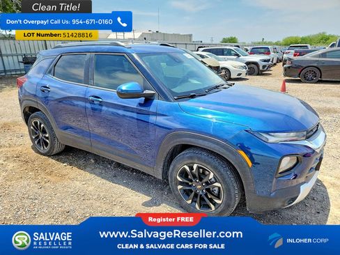 Used 2021 Chevrolet TrailBlazer LT w/ Premium Seating Package FWD image 5
