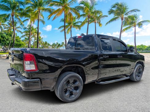 Used 2019 RAM 1500 Big Horn RWD image 3