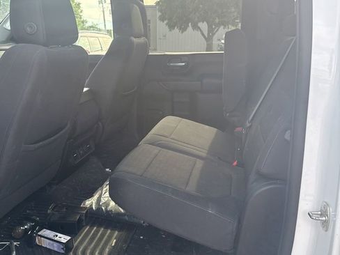 Used 2022 Chevrolet Silverado 2500 LT w/ Convenience Package AWD/4WD image 14