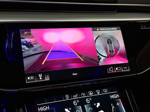 Used 2020 Audi A8 L 4.0T w/ Executive Package image 33