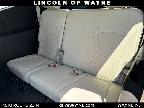 Used 2024 Buick Enclave Essence w/ Technology Package AWD/4WD image 20