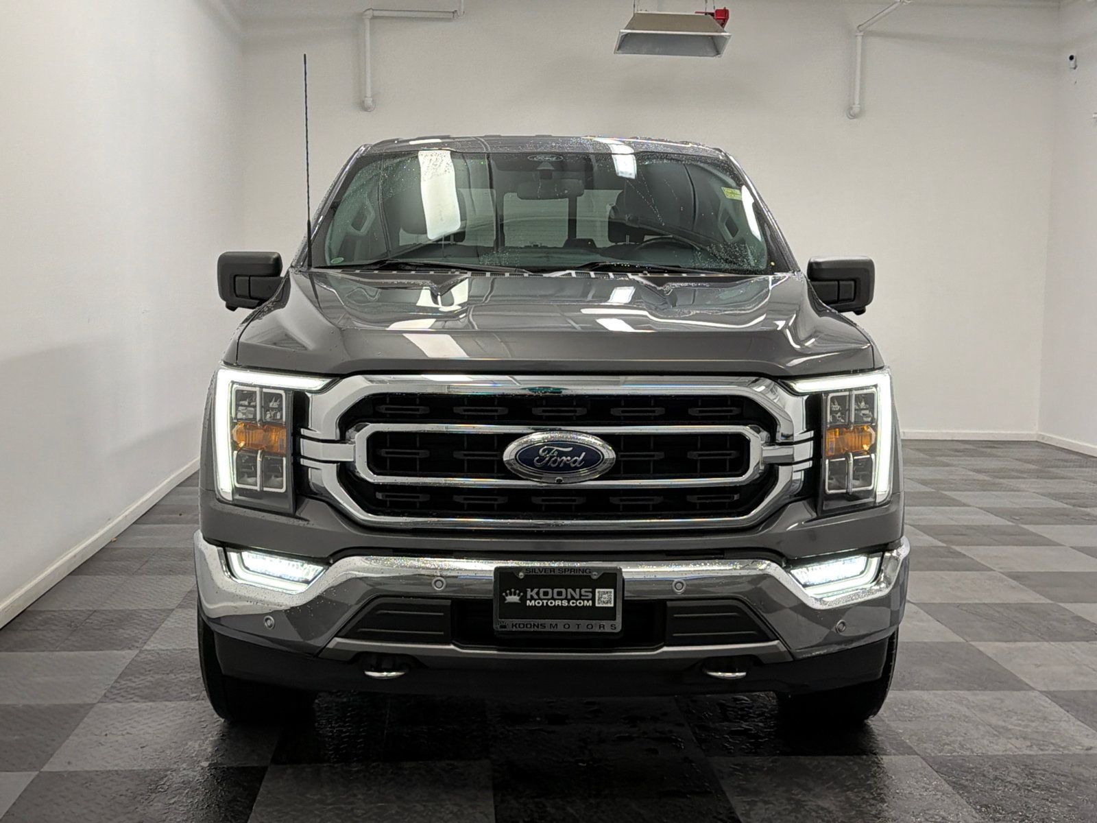 Used 2021 Ford F150 XLT w/ Equipment Group 302A High AWD/4WD image 3