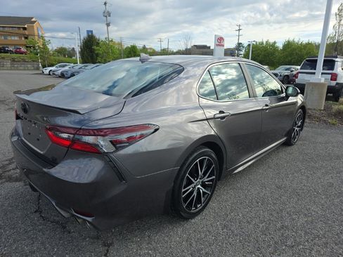 Certified 2023 Toyota Camry SE AWD/4WD image 6