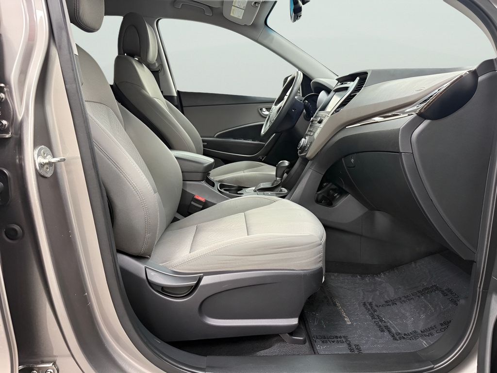 Used 2018 Hyundai Santa Fe Sport w/ 2.4L Value Package 02 FWD image 14