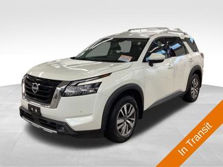 Used 2022 Nissan Pathfinder SL AWD/4WD video 1