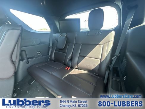 Used 2025 Ford Explorer Platinum w/ LUX Leather Package AWD/4WD image 21