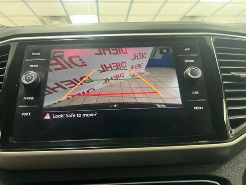 Used 2023 Volkswagen Atlas SE AWD/4WD image 31