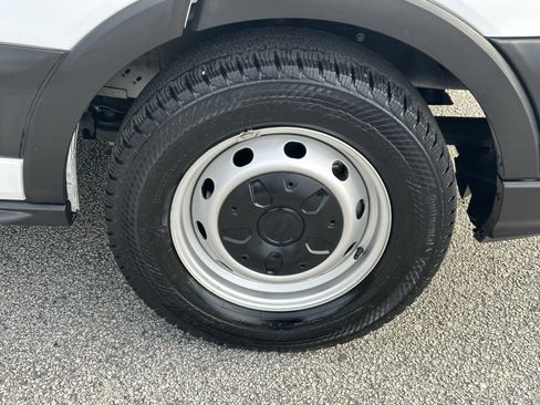 Used 2023 Ford Transit 350 XL image 14