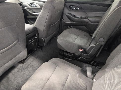 Used 2023 Chevrolet Traverse LT AWD/4WD image 22