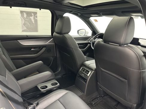 Certified 2024 MAZDA CX-90 Plug-In Hybrid w/ Premium Plus image 28