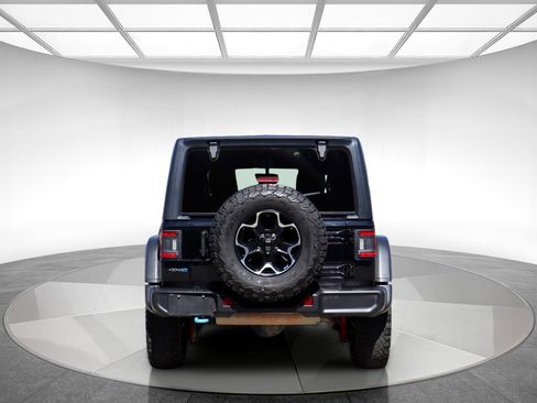 Used 2022 Jeep Wrangler Unlimited Rubicon 4xe image 7