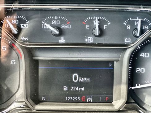 Certified 2021 GMC Sierra 1500 SLT w/ SLT Premium Package image 12