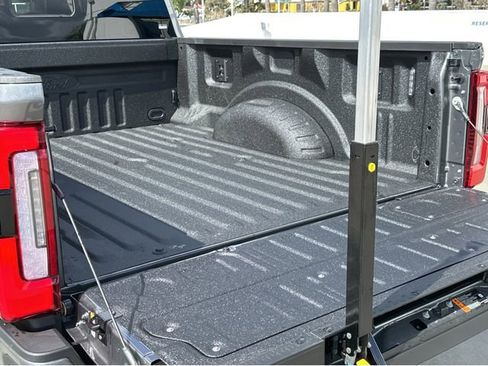 New 2025 Ford F250 Platinum image 21