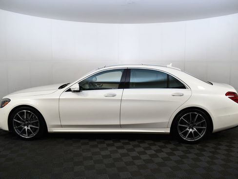 Used 2018 Mercedes-Benz S 560 Sedan image 11