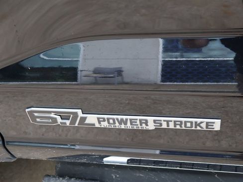 Used 2024 Ford F350 Lariat w/ FX4 Off-Road Package image 36