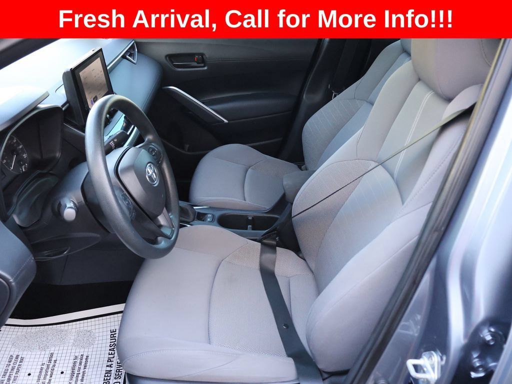 Used 2024 Toyota Corolla Cross AWD Hybrid image 16
