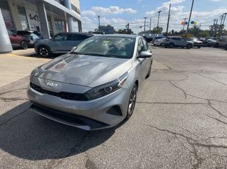Certified 2023 Kia Forte LXS w/ LXS Technology Package FWD video 3