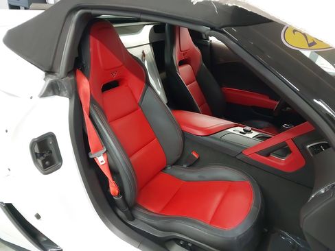 Used 2019 Chevrolet Corvette Grand Sport image 5