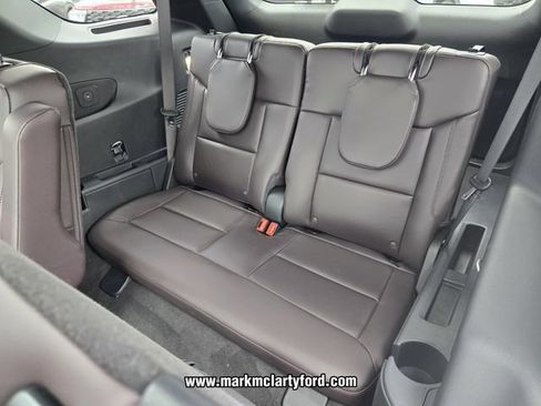 New 2026 Ford Explorer Platinum RWD image 10