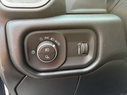 New 2026 RAM 3500 Tradesman AWD/4WD image 32