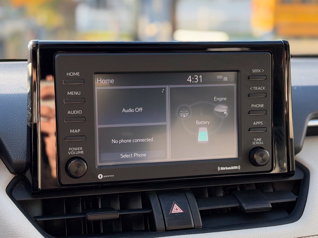 Used 2020 Toyota RAV4 XLE w/ Convenience Package AWD/4WD image 15