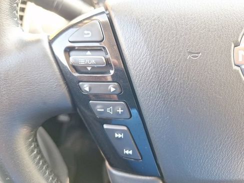 Used 2023 Nissan Armada SL RWD image 20