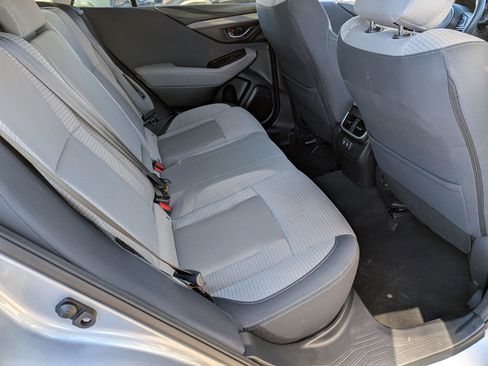 Certified 2022 Subaru Outback Premium image 33