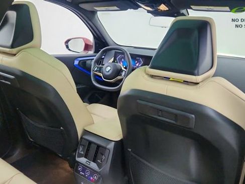 Used 2025 BMW X3 xDrive30i w/ Premium Package AWD/4WD image 28