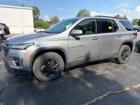 Certified 2023 Chevrolet Traverse LT w/ Midnight/Sport Edition AWD/4WD image 7