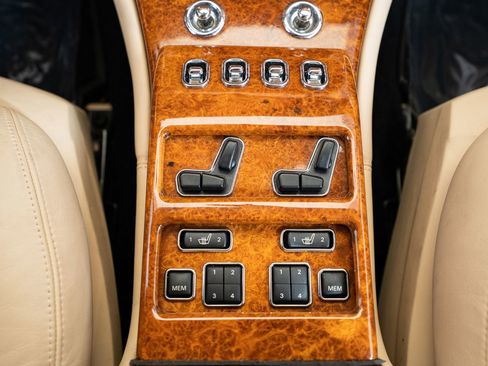 Used 2002 Rolls-Royce Park Ward RWD image 23