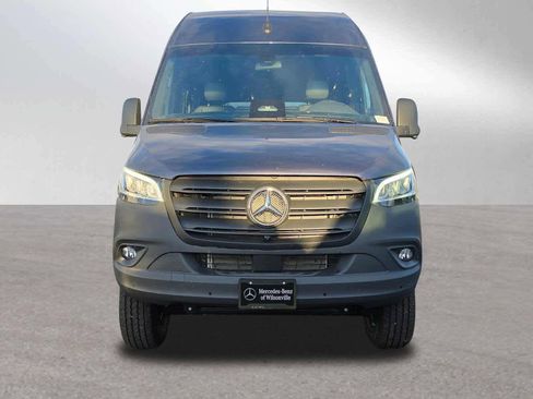Used 2026 Mercedes-Benz Sprinter 2500 image 8
