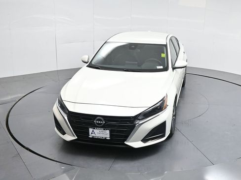 Used 2023 Nissan Altima 2.5 SV image 53