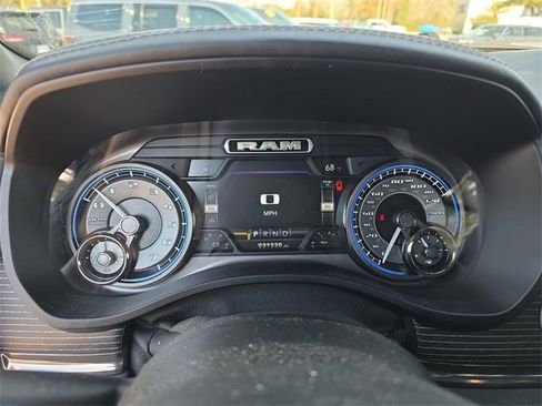 Used 2020 RAM 1500 Limited image 32