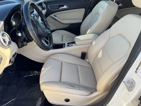 Used 2016 Mercedes-Benz GLA 250 image 19