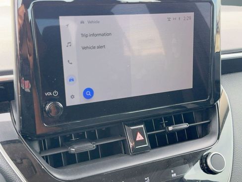 Used 2024 Toyota Corolla LE image 24