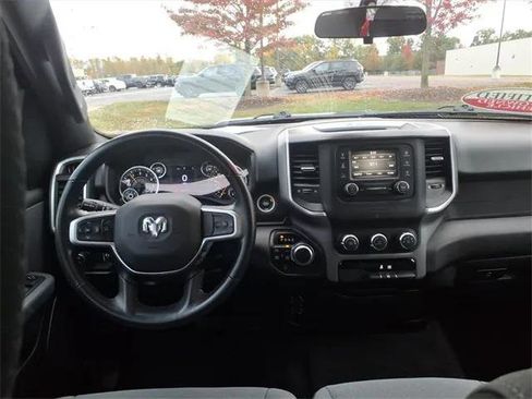 Certified 2022 RAM 1500 Big Horn image 10