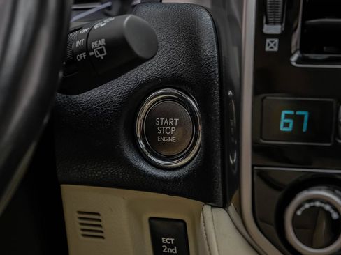 Used 2022 Lexus GX 460 Luxury w/ Sport Design Package image 19