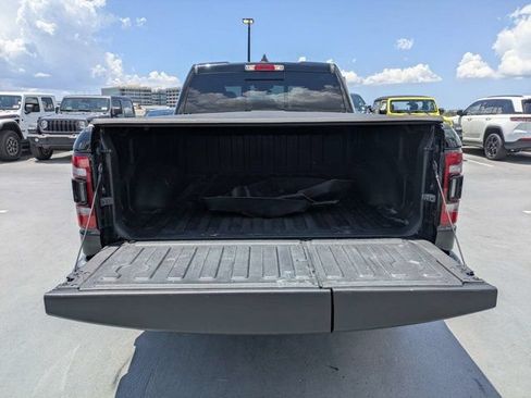 Used 2020 RAM 1500 Limited w/ Black Appearance Package AWD/4WD image 12
