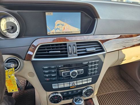 Used 2014 Mercedes-Benz C 300 4MATIC Sedan image 13