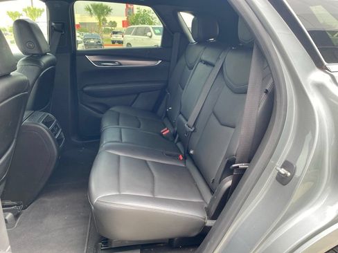 Used 2023 Cadillac XT5 Luxury FWD image 18