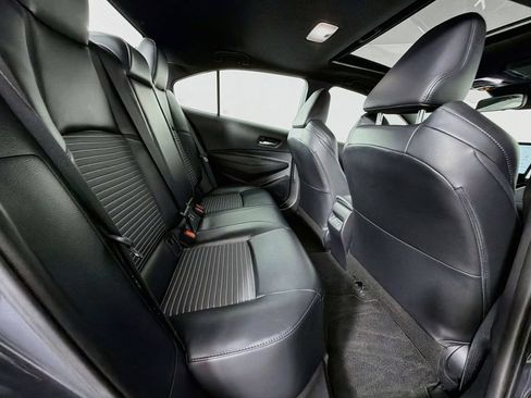 Used 2025 Toyota Corolla XSE FWD image 29