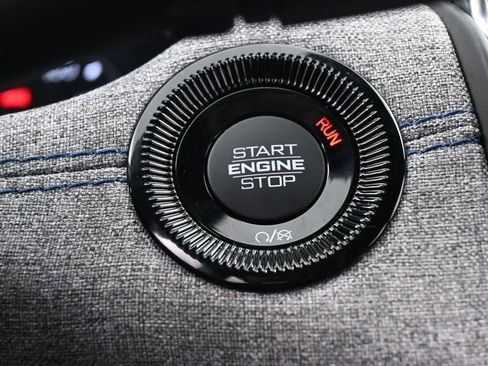 New 2026 Jeep Compass Latitude image 26