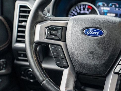 Used 2020 Ford Expedition Platinum image 20